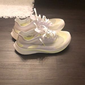 Women’s Zoom Fly